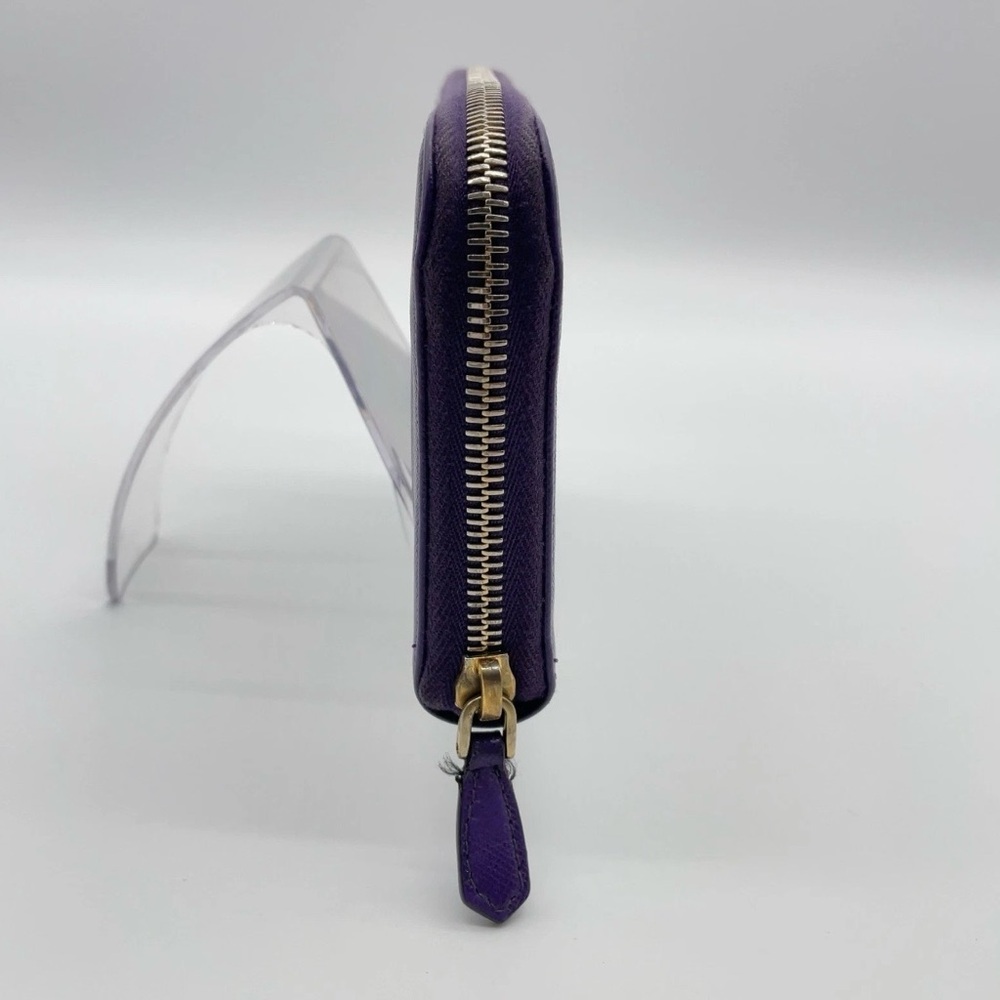 Auth PRADA Saffiano Leather Purple
Round Zipper Long Wallet W/C - Picture 9 of 16